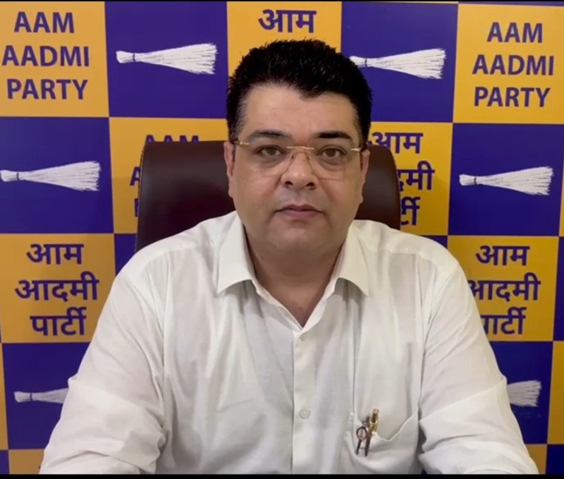 दिल्ली ...